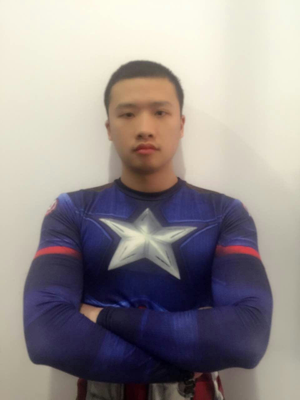 沈枕 九江曼哈健身游泳馆